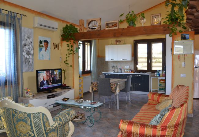 Ferienhaus in Cala Ginepro - House with 3 bedrooms Bidderosa